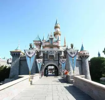 7 Reasons to Study in America