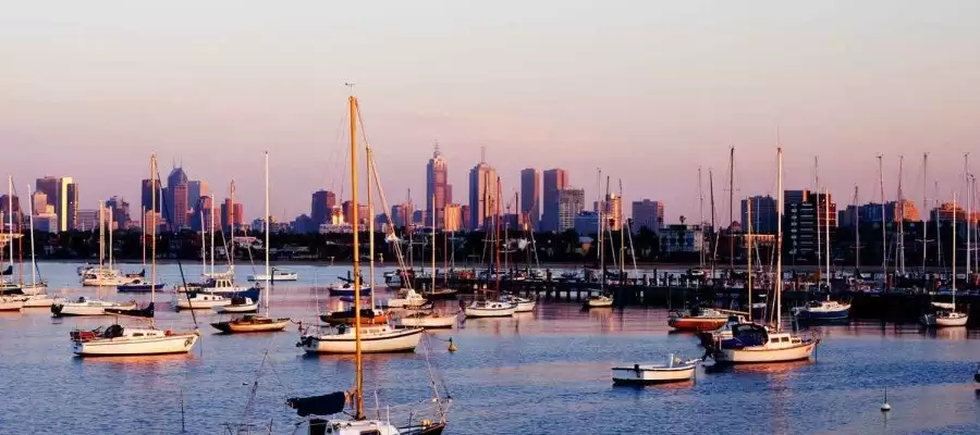 Brighton'da Gezilecek Yerler ve Eğlence Tavsiyeleri: Turistler ve Öğrenciler İçin İdeal Bir Şehir