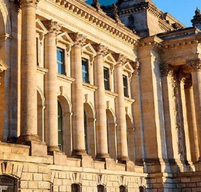 Berlin School of Business & Innovation (BSBI)