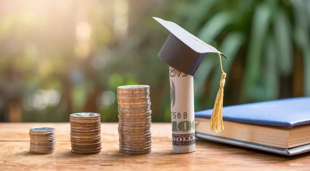 İtalya'daki Eğitiminizi Finanse Etmek için Bilmeniz Gereken Her Şey