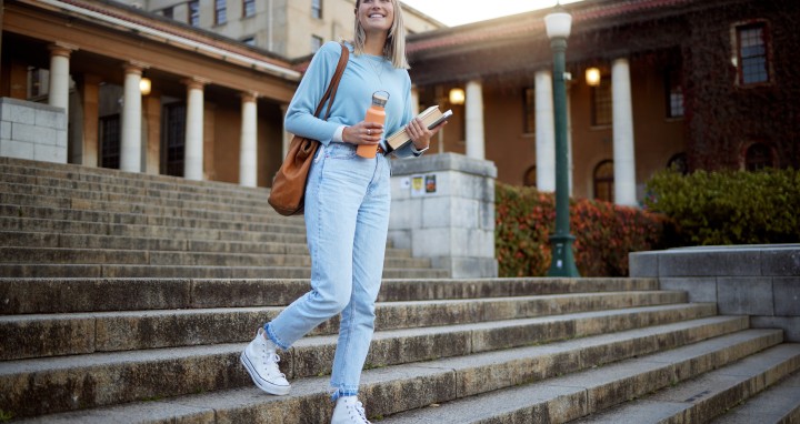 Çex Respublikasında bakalavr təhsili