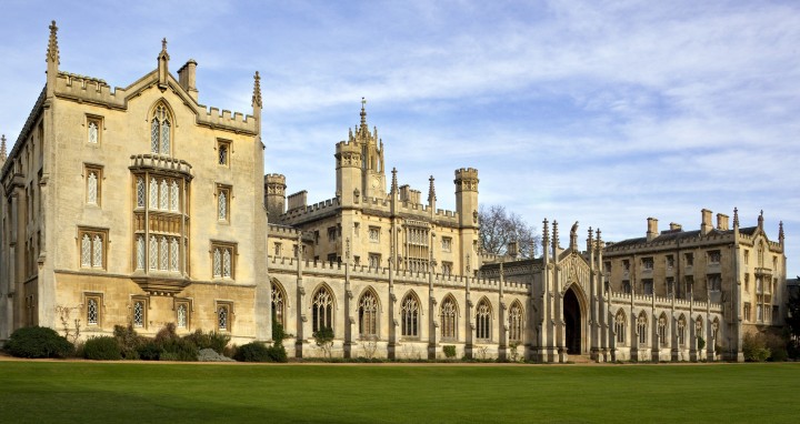 What are the Cambridge University Admission Requirements?