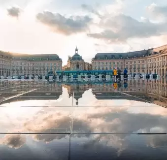 Places to Visit and Social Activities in England